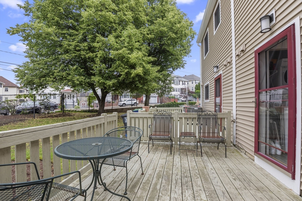 111 Governor Winthrop Rd # 111