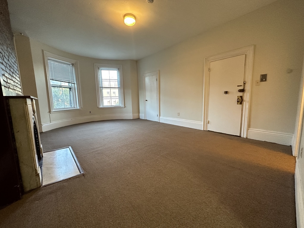 658 Tremont St. # 4
