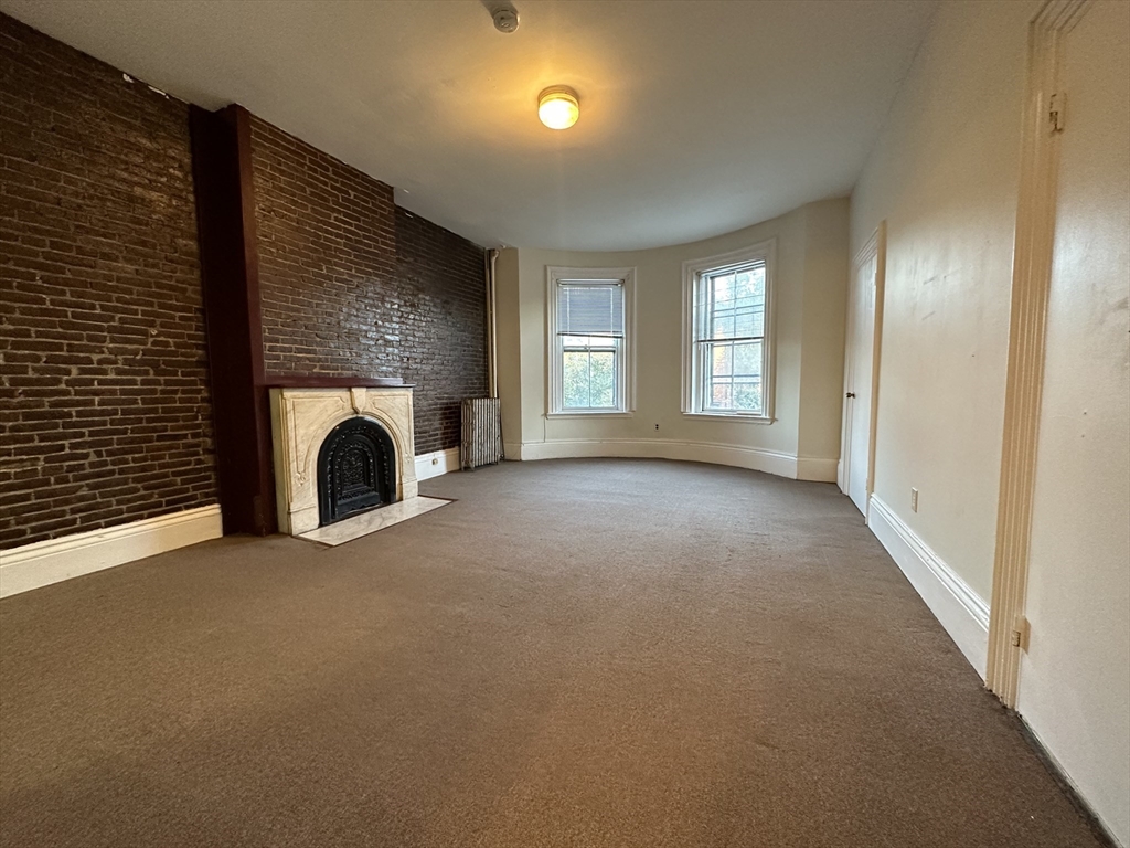 658 Tremont St. # 4