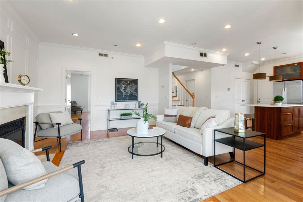 823 East Sixth Street # 1