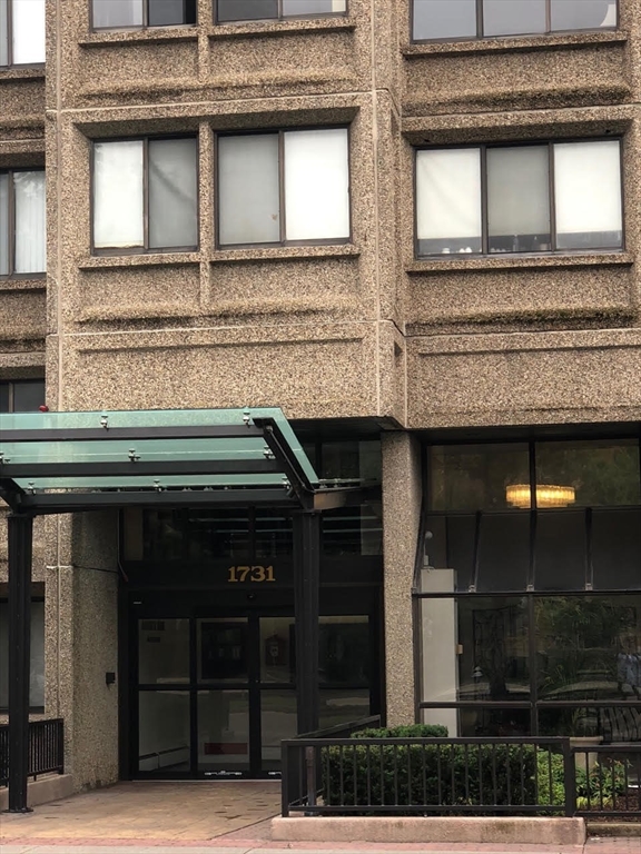 1731 Beacon St # 523