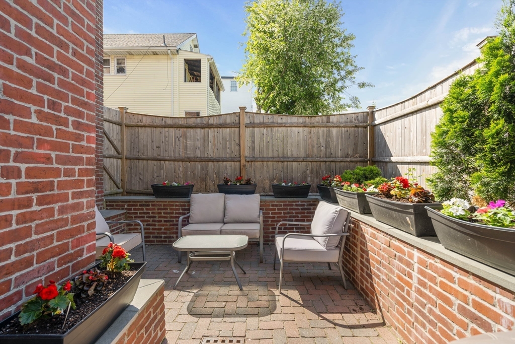91 Perkins Street # 10