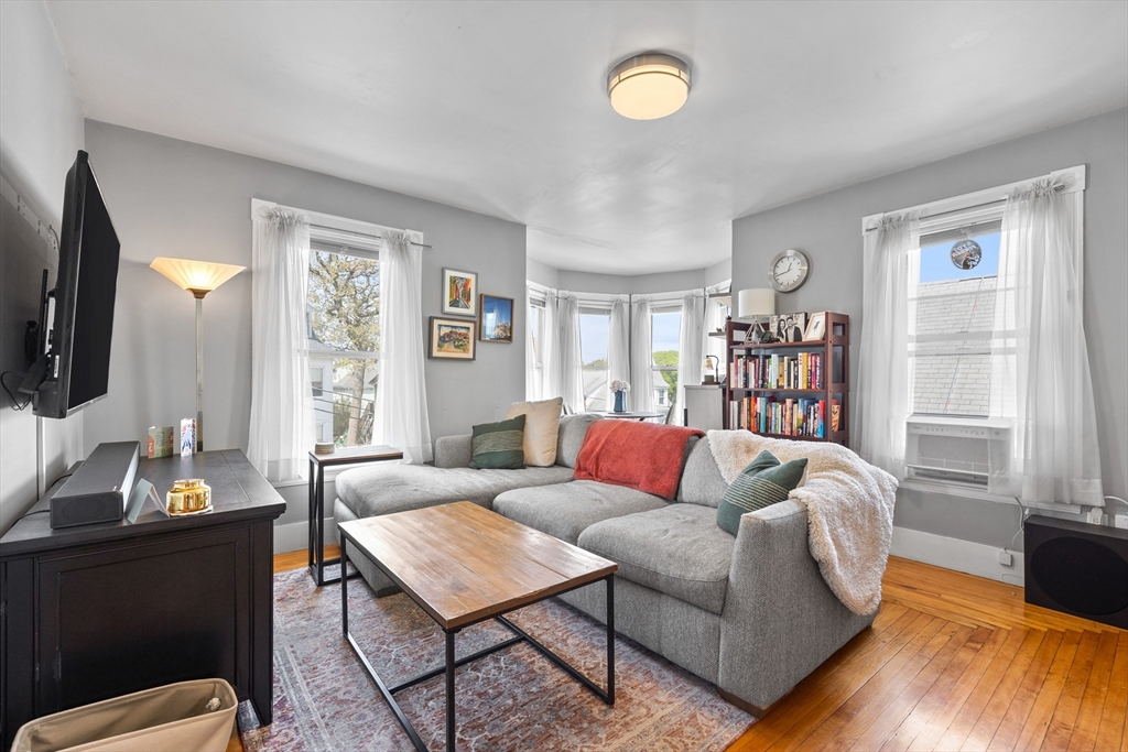 18 Horace St # 2