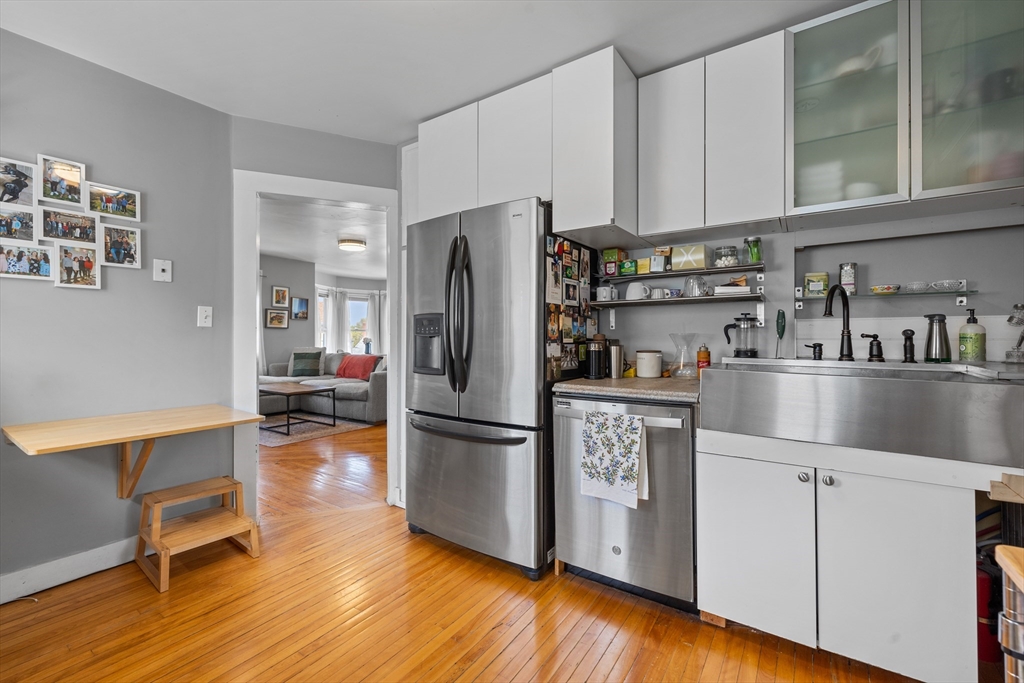18 Horace St # 2