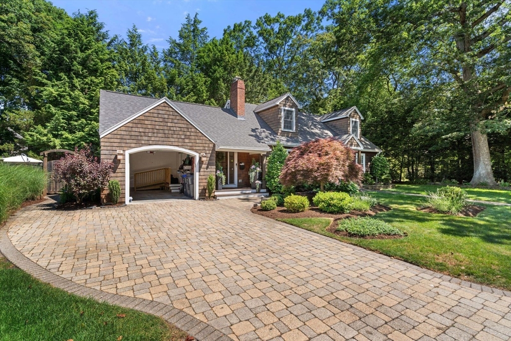 21 Hickory Road