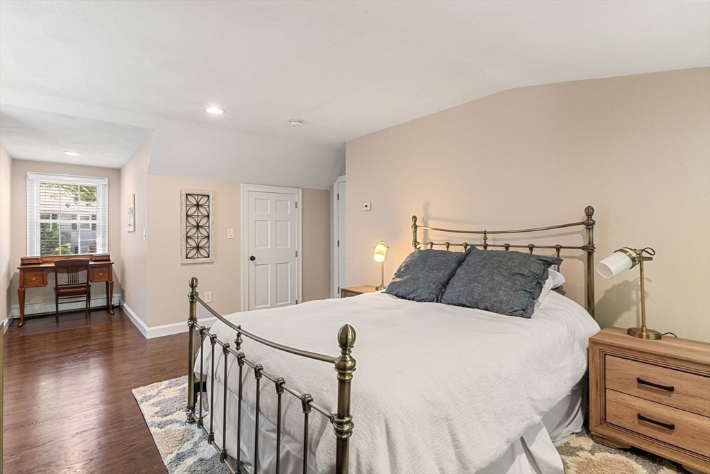 21 Hickory Road