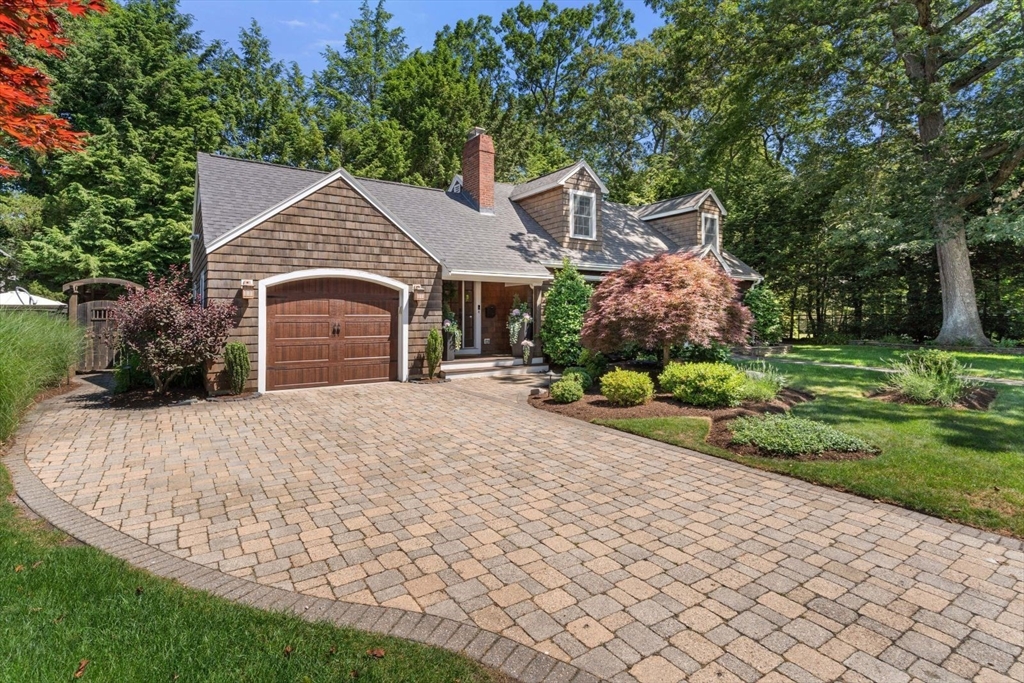 21 Hickory Road