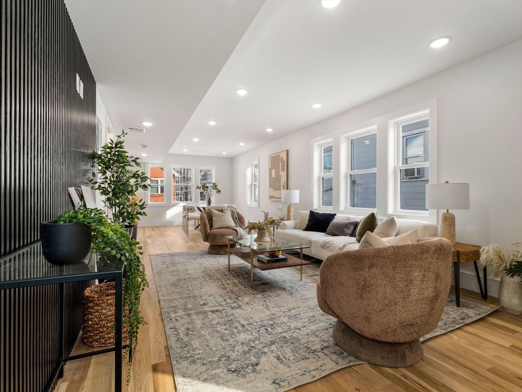 16 High St # 2