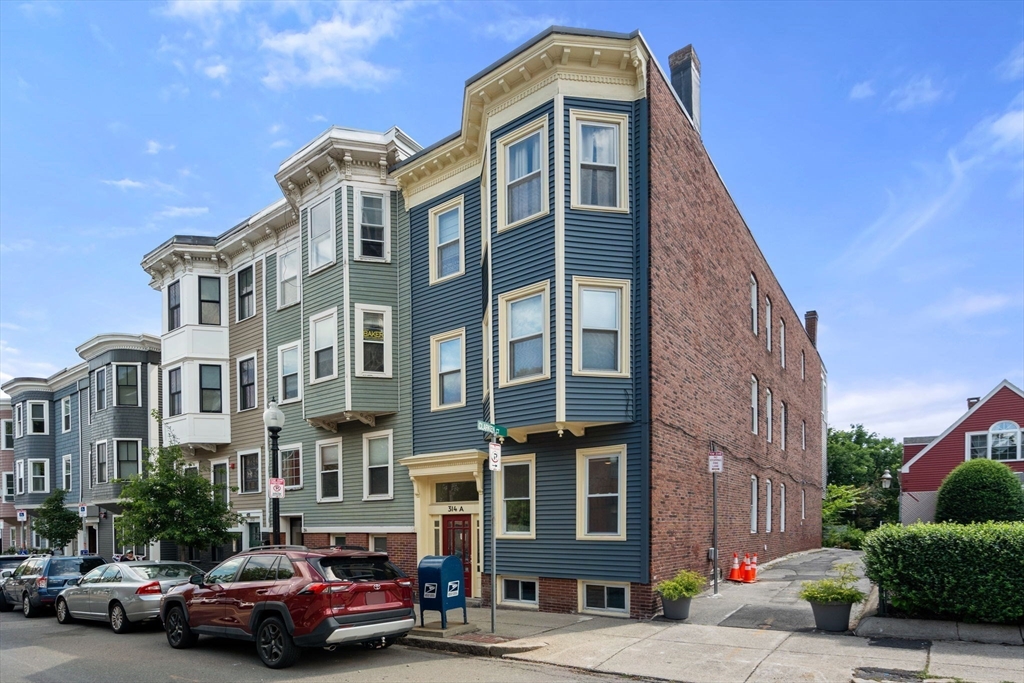 314A Bunker Hill St # 1