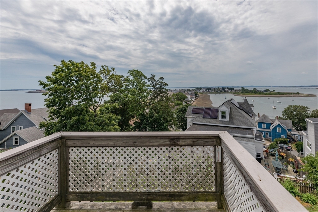 51 Harbor View Avenue