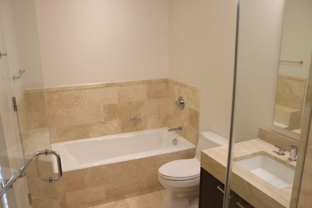 1 Franklin St # 2409