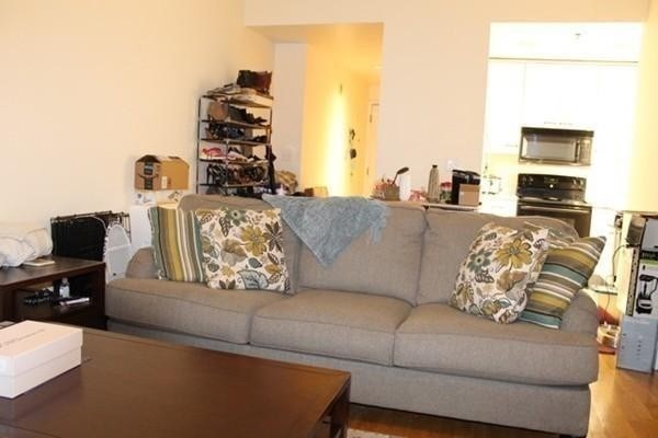 416 Marlborough # 204