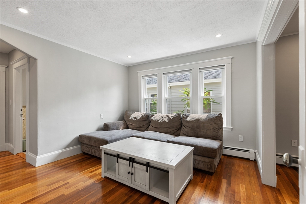 14 Corinthian Road # B