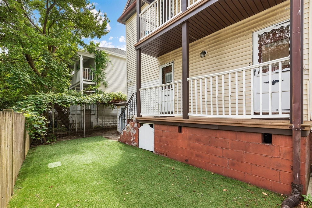 14 Corinthian Road # B