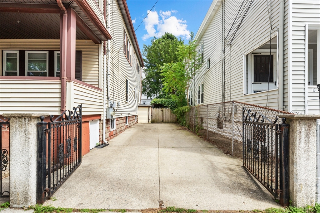 14 Corinthian Road # B