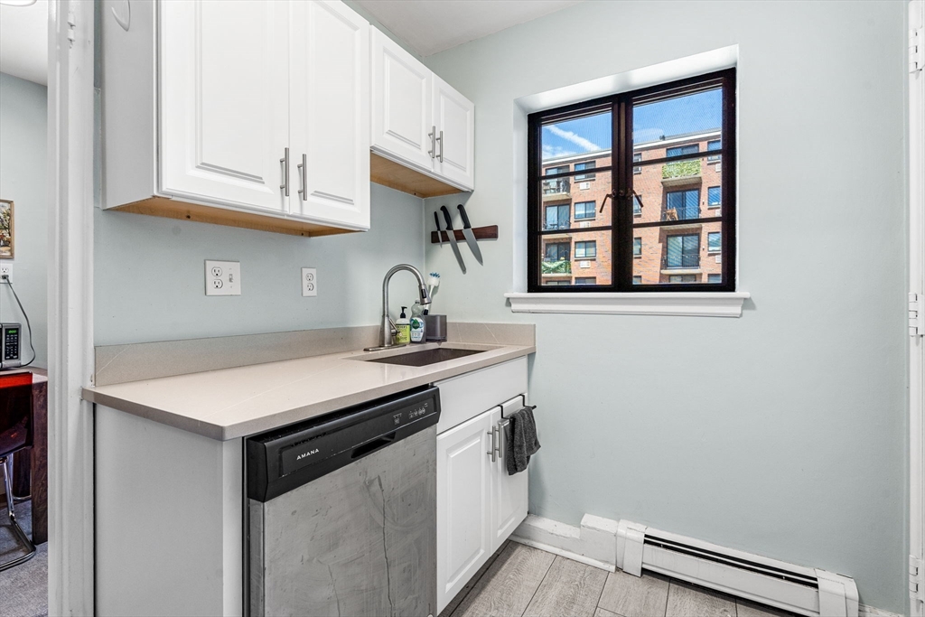 69 Strathmore # 3
