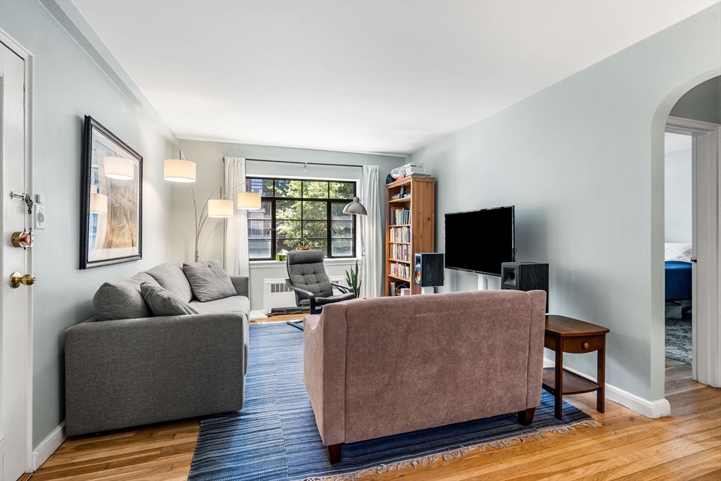 69 Strathmore # 3