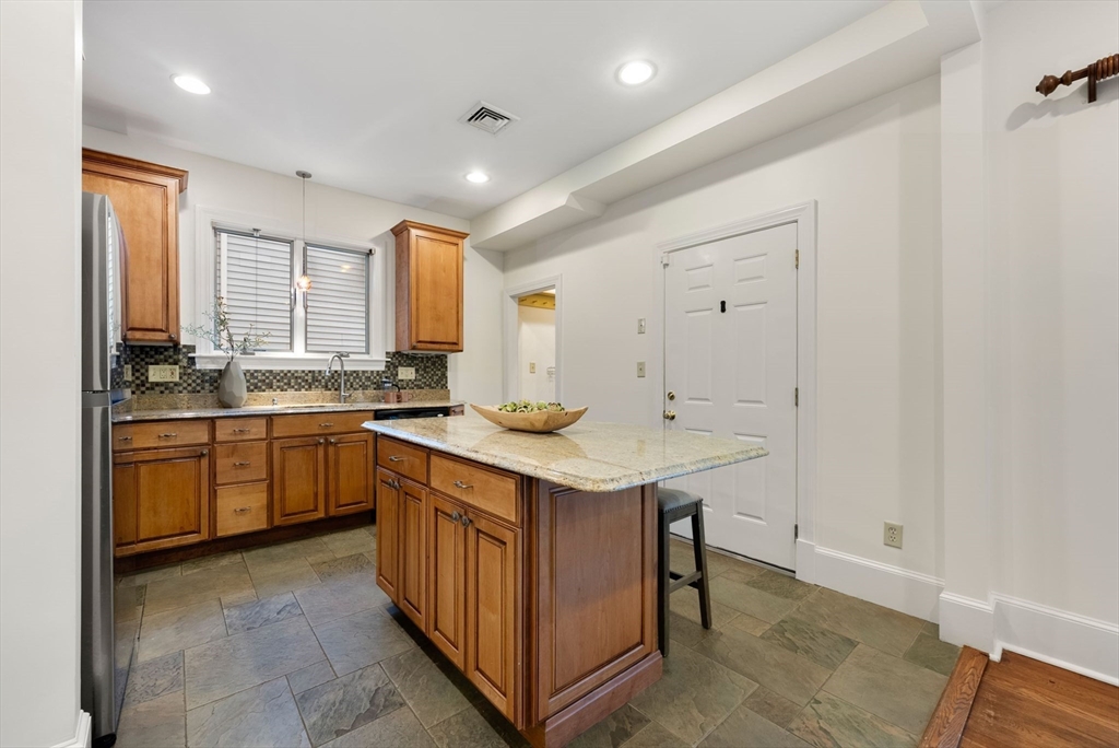 62 Romsey Street # 2