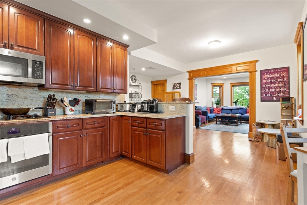 90 Browne Street # 3