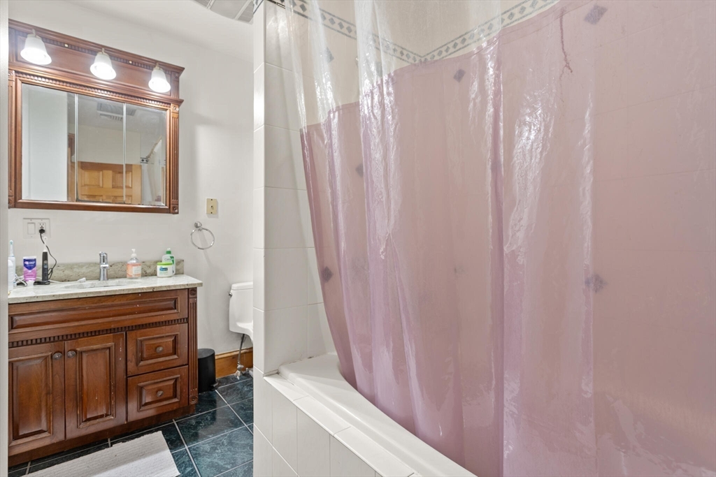 90 Browne Street # 3