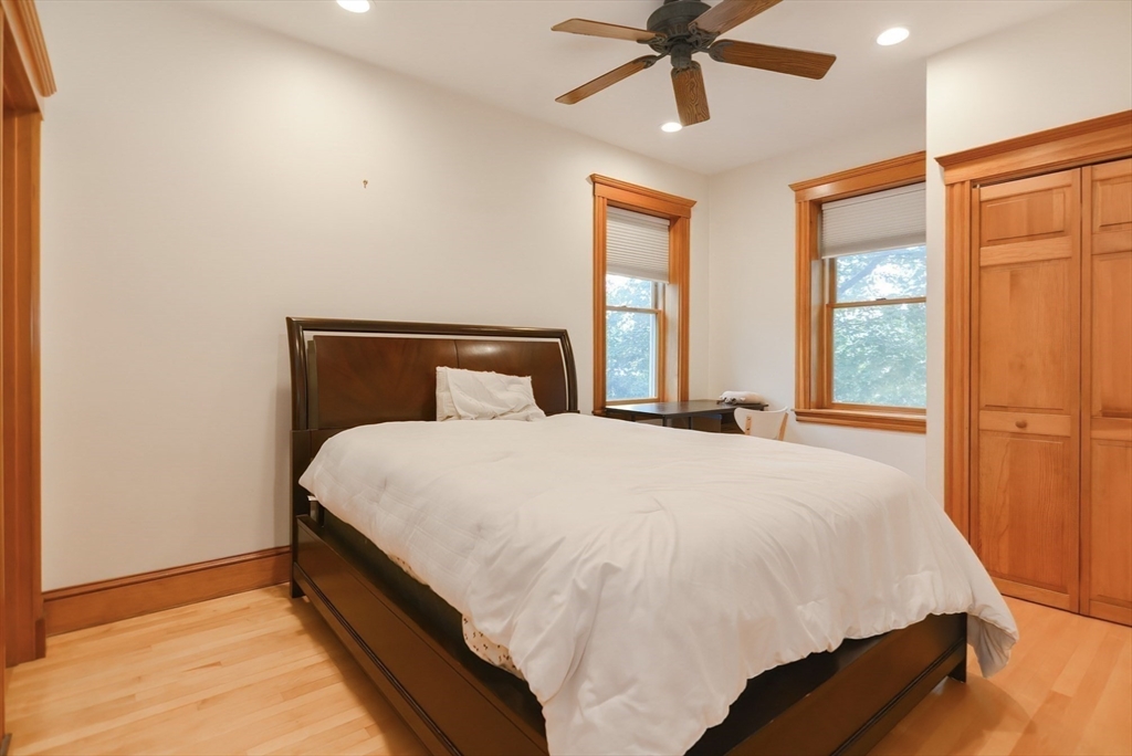 90 Browne Street # 3