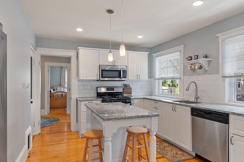 51 Gooch St # 2