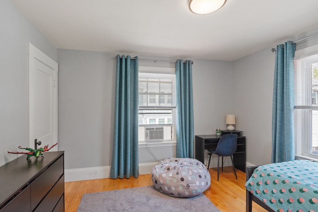 51 Gooch St # 2