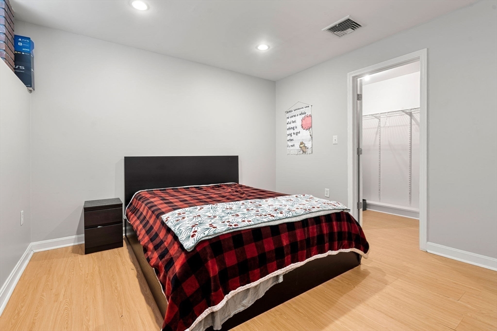 2277 Massachussetts Ave # 1