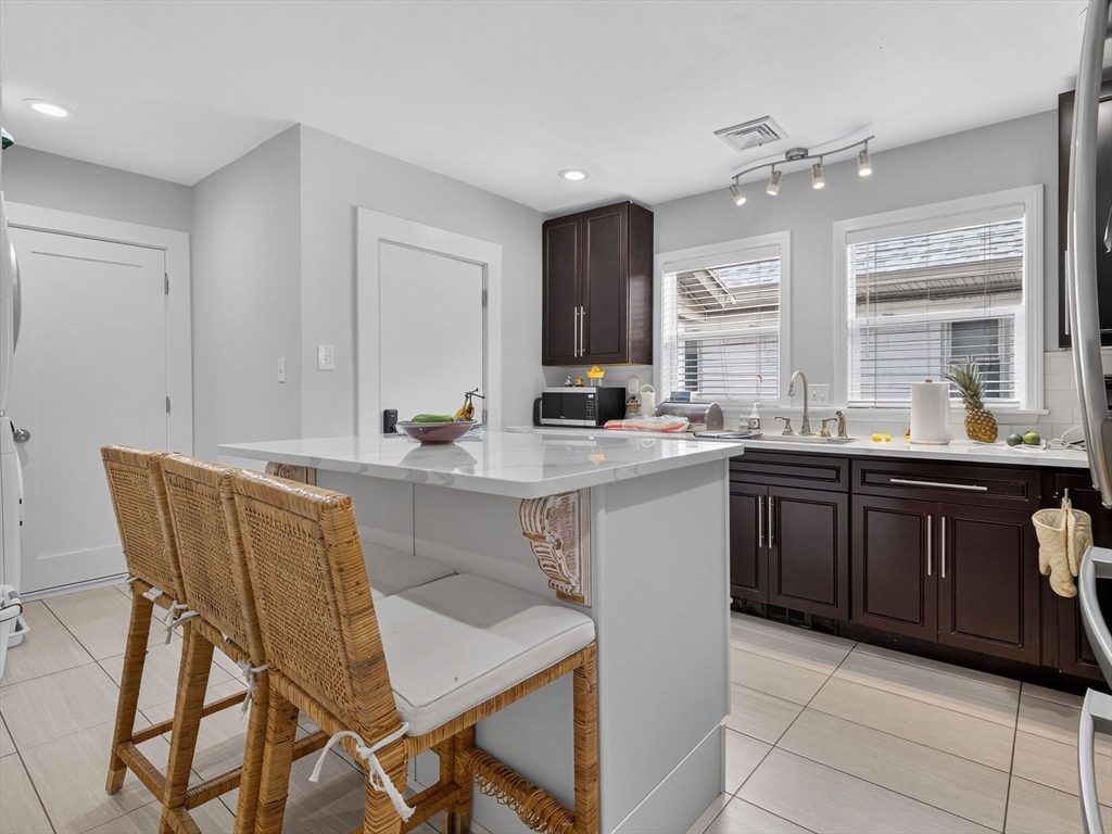 81 Bailey Rd # 2