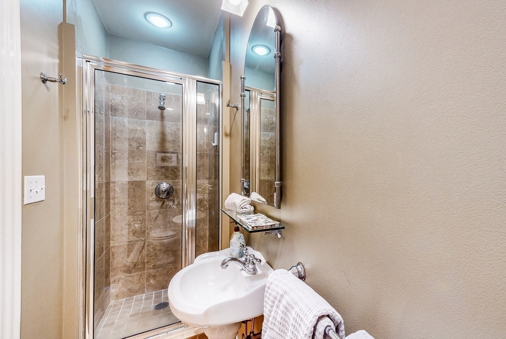 44 Dartmouth Street # 1 Unit: #1