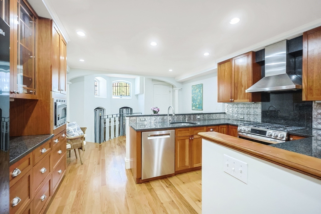 44 Dartmouth Street # 1 Unit: #1
