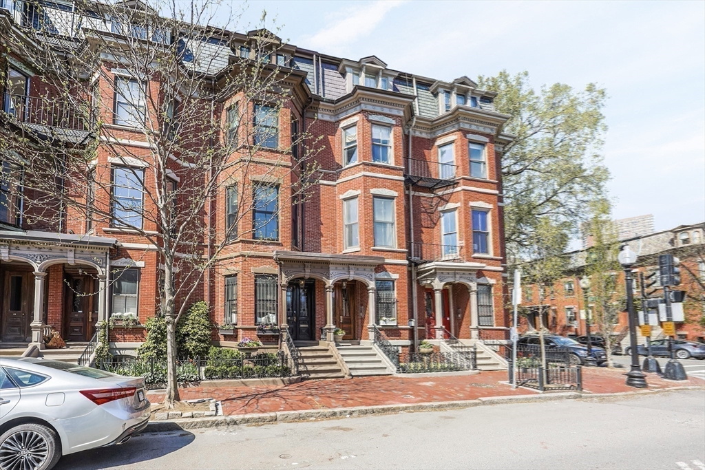 44 Dartmouth Street # 1 Unit: #1
