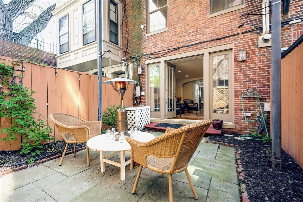 44 Dartmouth Street # 1 Unit: #1
