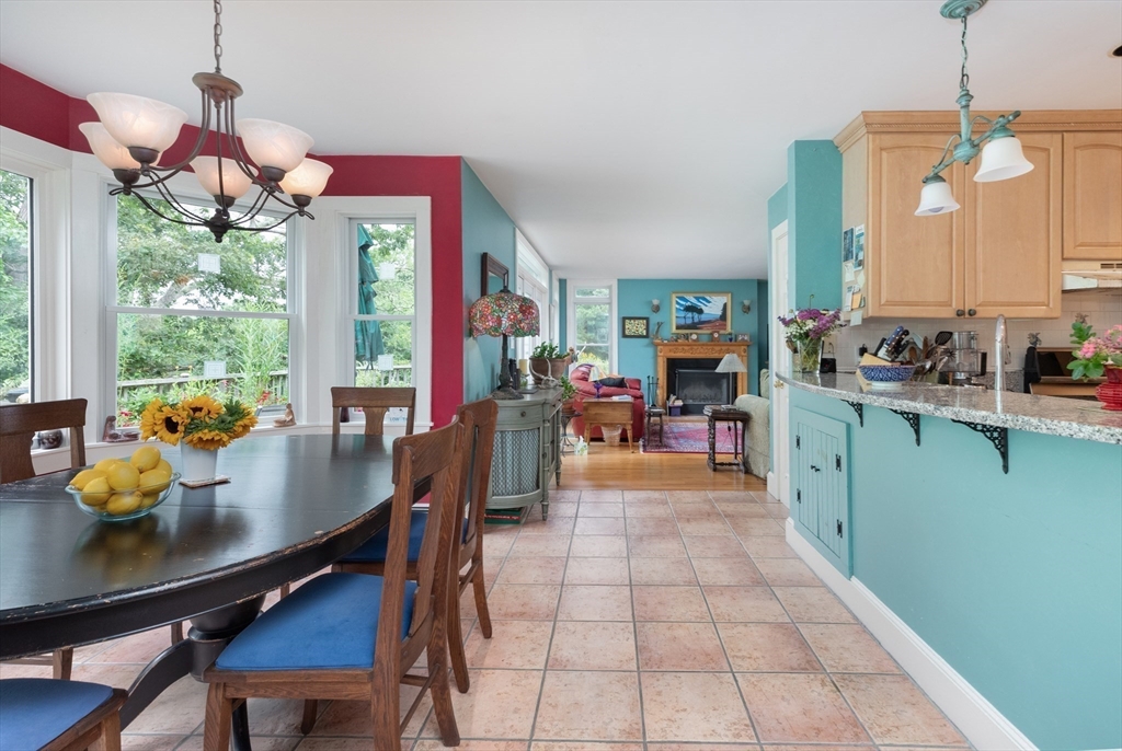 56 Bridle Path Rd