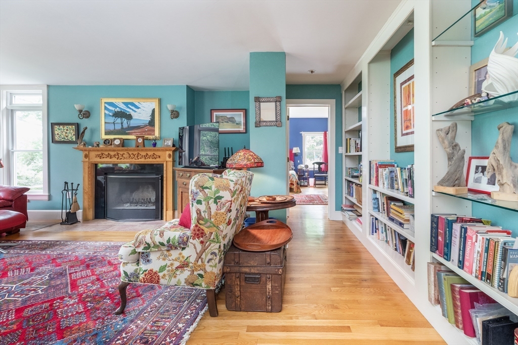 56 Bridle Path Rd