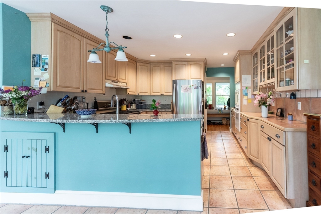 56 Bridle Path Rd