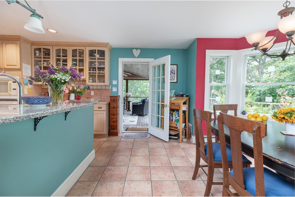 56 Bridle Path Rd