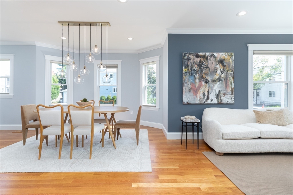 54 Marathon St # 1