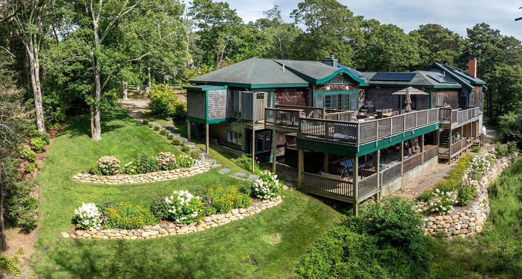 79 David Ave