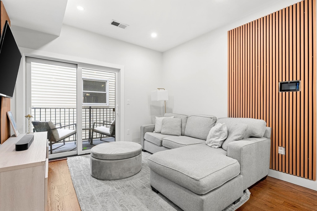 21 Lexington # 2