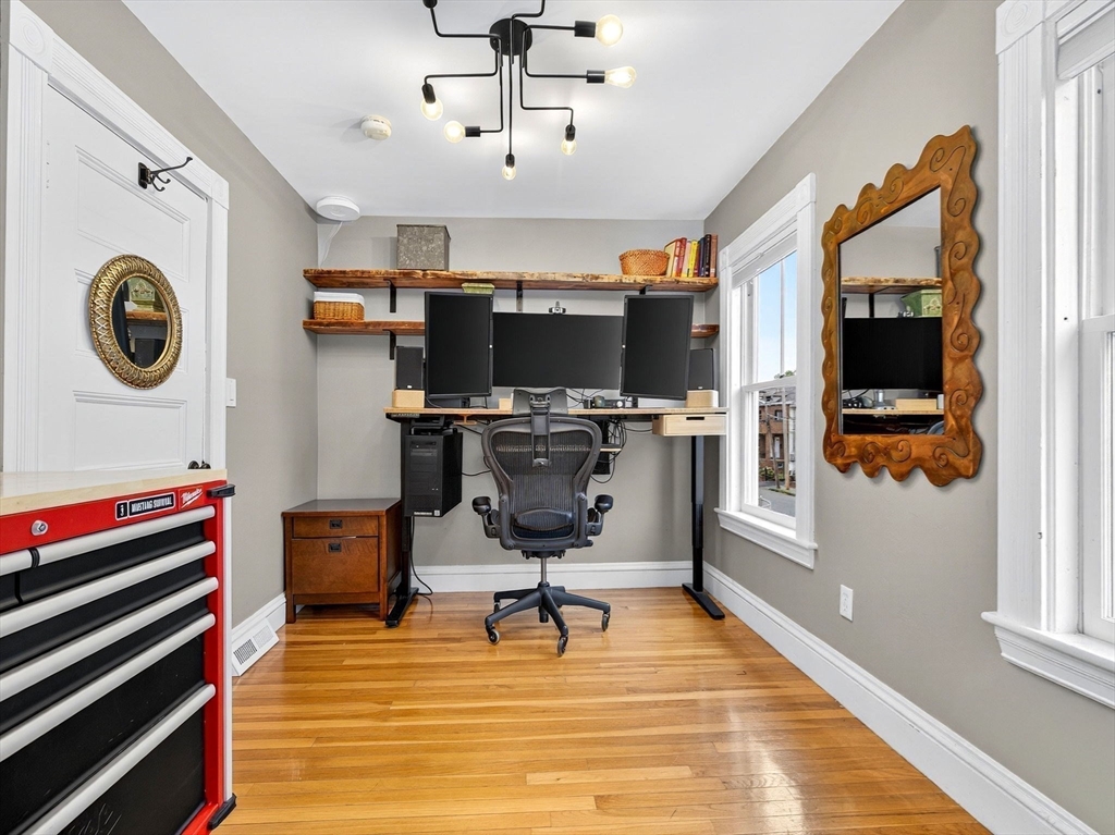 5 Lyman Ave