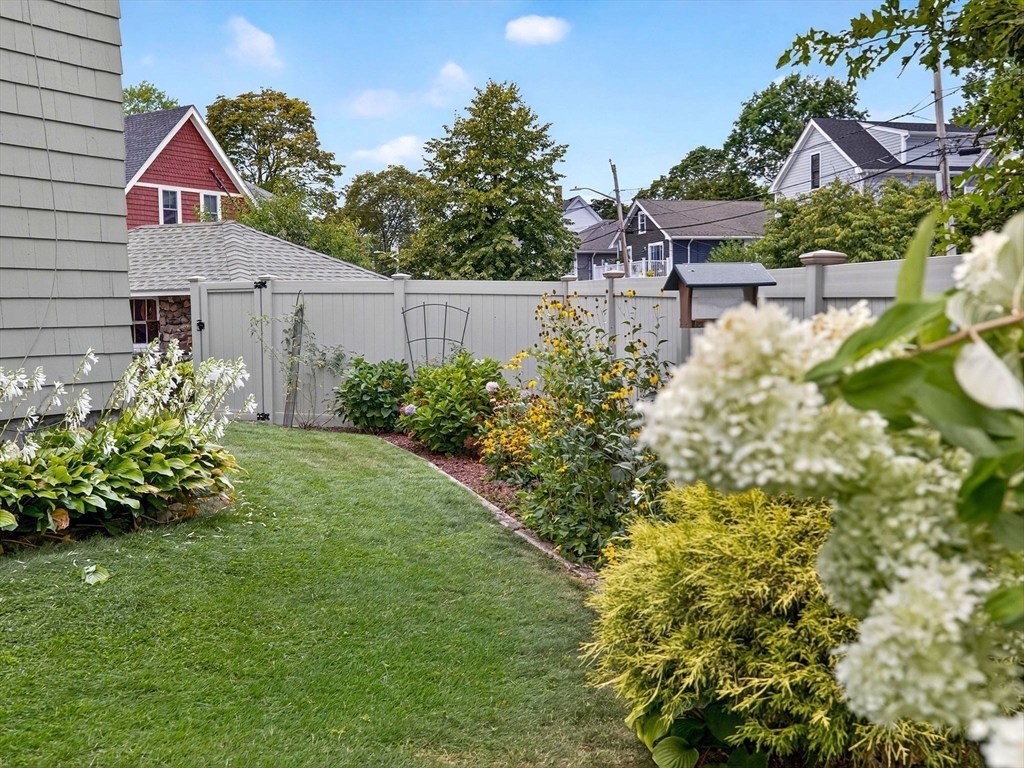 5 Lyman Ave