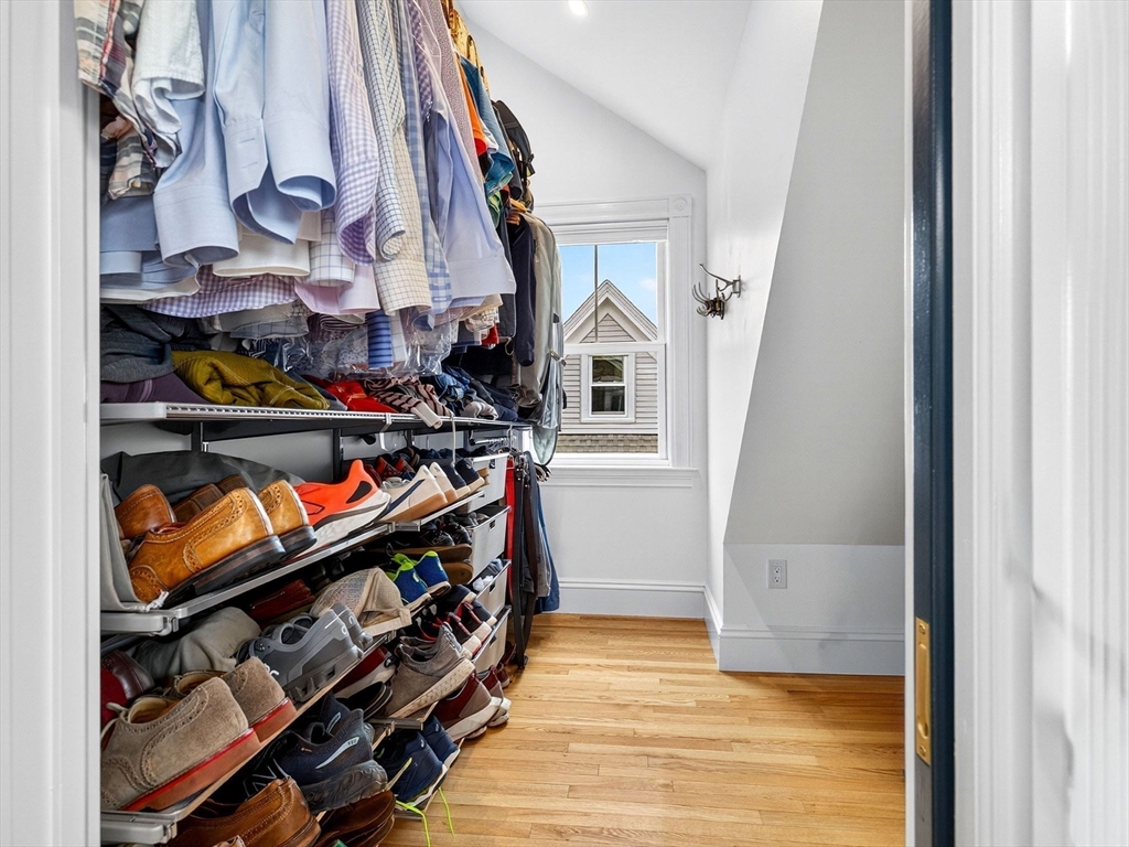 5 Lyman Ave