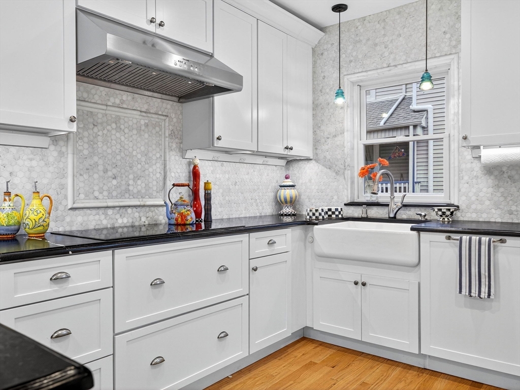 5 Lyman Ave