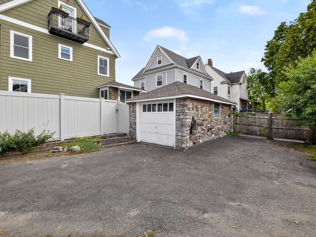 5 Lyman Ave
