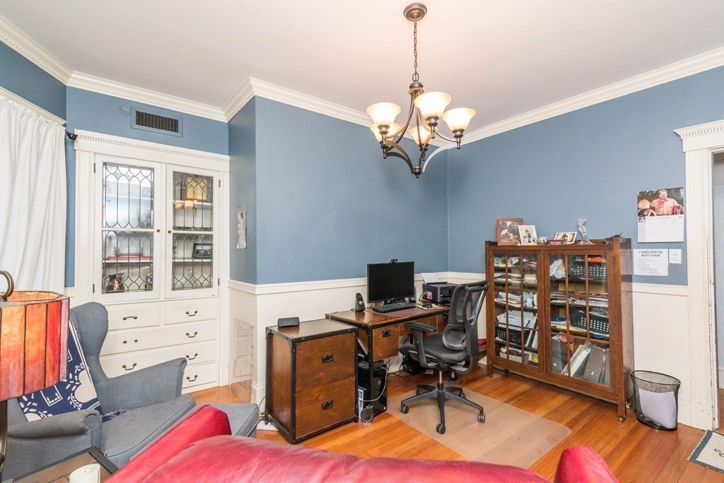 97 Circuit Rd
