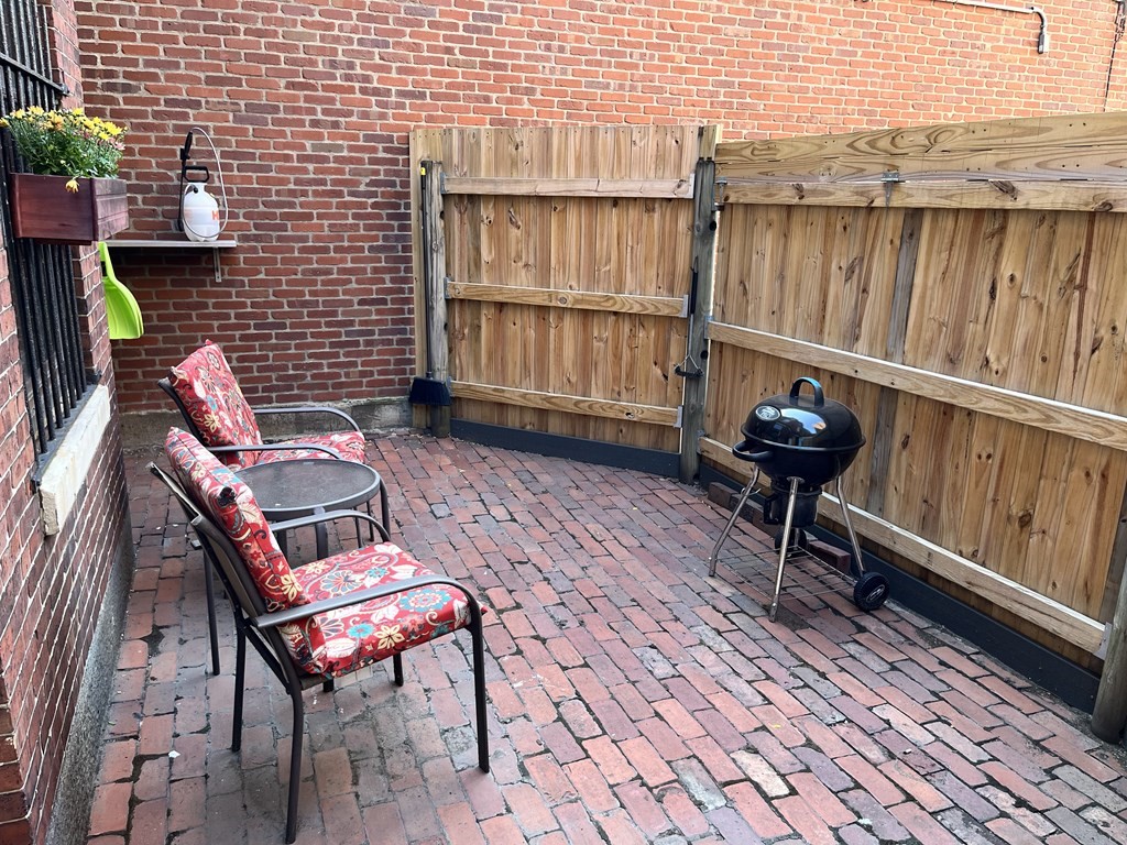 396 Beacon Street # 7