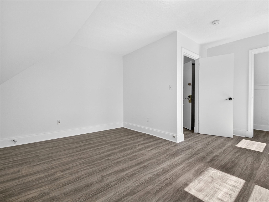 469 Medford St # 3