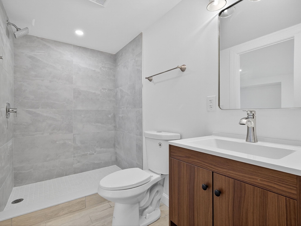471 Medford St # 1