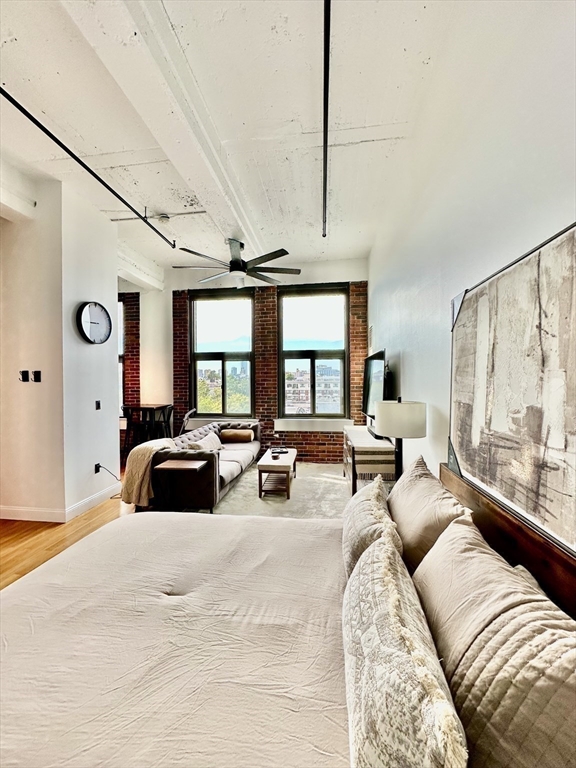320 West Second # 403